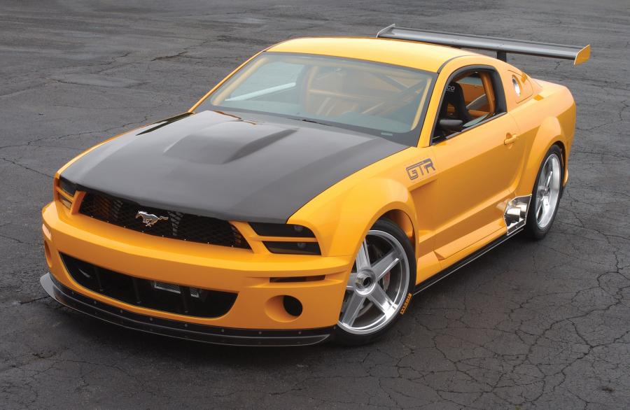  Ford Mustang GT-R Concept 2004 года  (фото 6 из 54)